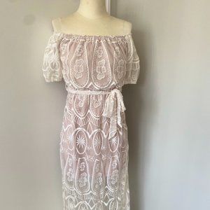 Lace Embroidered Maxi Dress